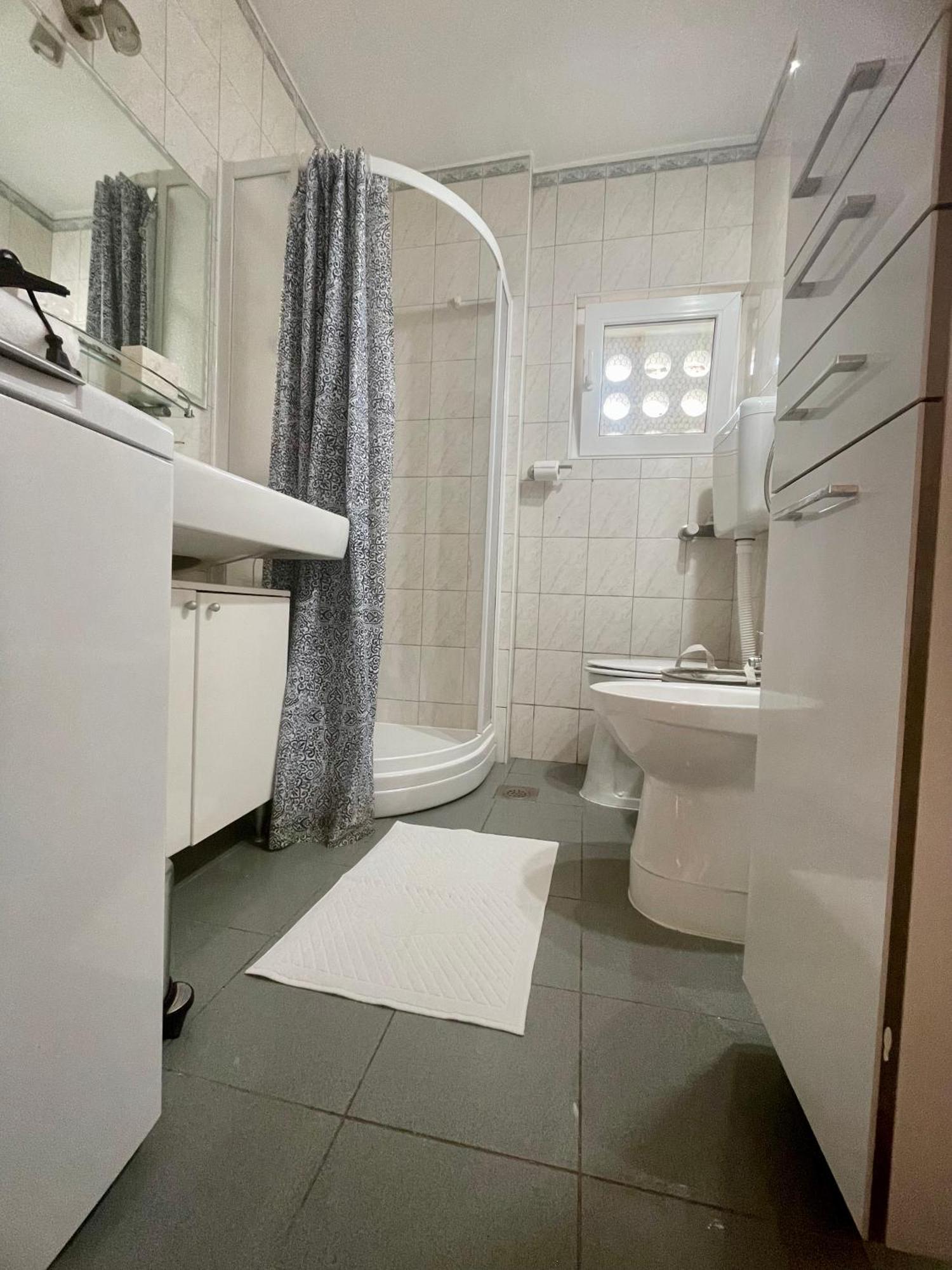 Dinka Old Town Apartment With Sea View Trogir Exterior photo
