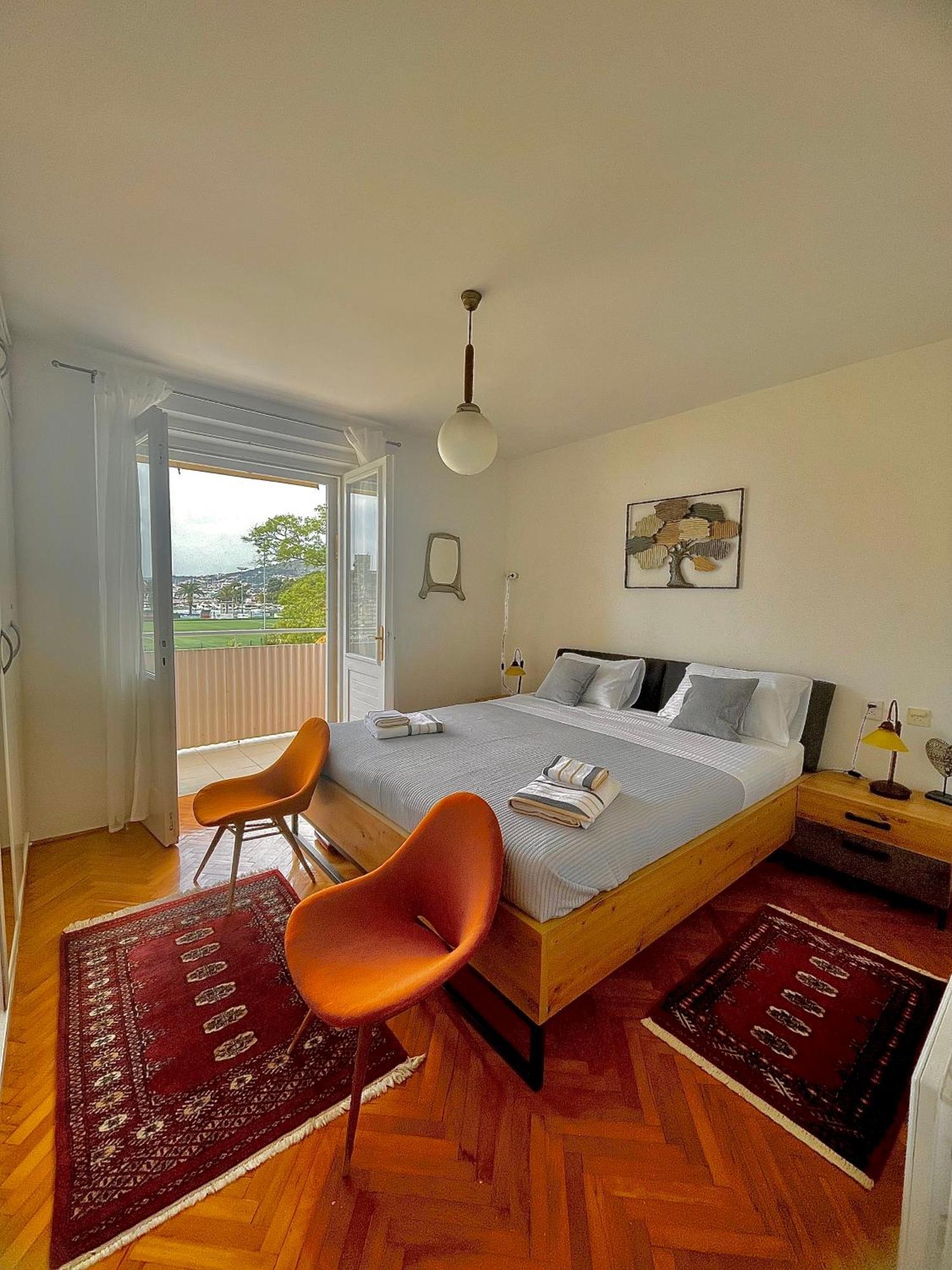 Dinka Old Town Apartment With Sea View Trogir Exterior photo