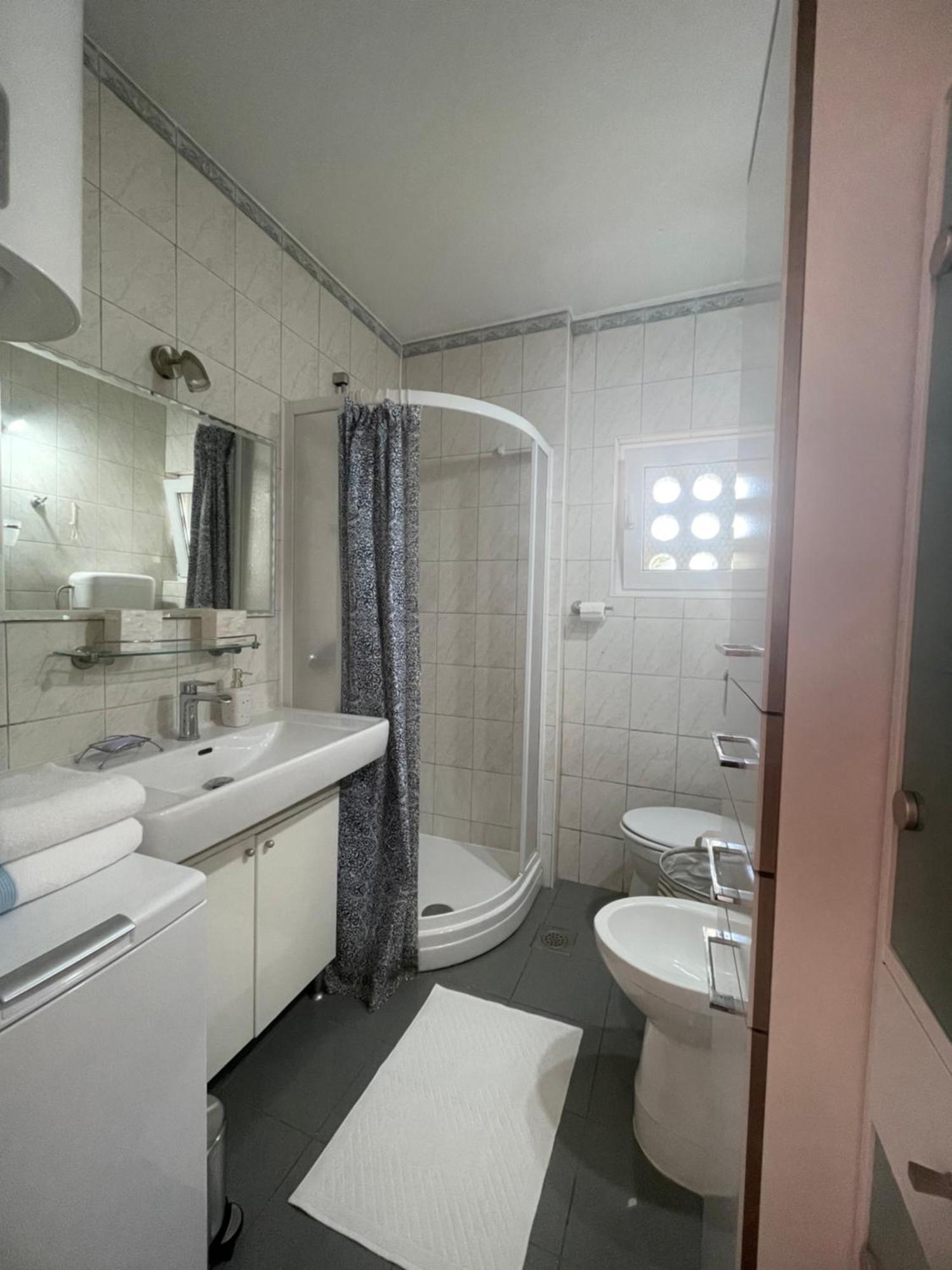 Dinka Old Town Apartment With Sea View Trogir Exterior photo